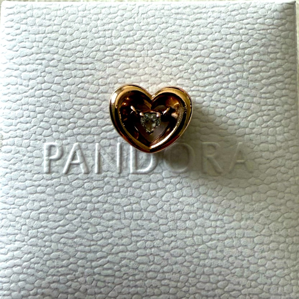 Pandora rose gold radiant heart and floating stone bracelet charm